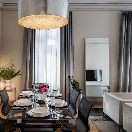 Aparthotel The Nest By Juno 4*