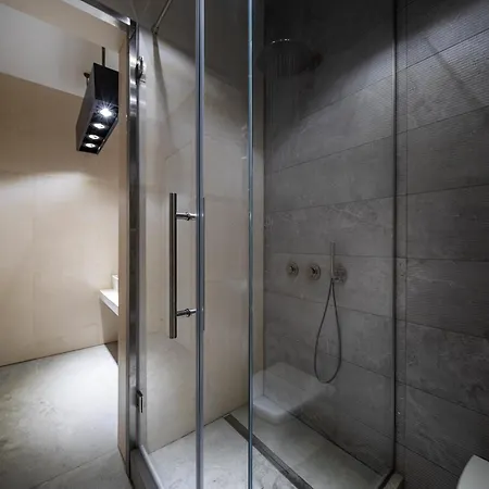 Aparthotel The Nest By Juno 4*