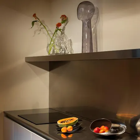 Hotel apartamentowy The Nest By Juno 4*